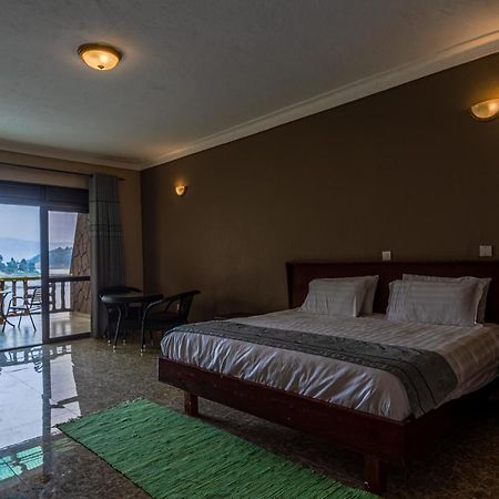 Bunyonyi Overland Resort Kabale Exterior photo