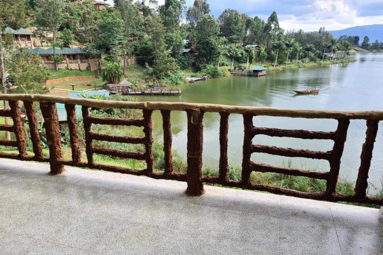 Bunyonyi Overland Resort Kabale Exterior photo