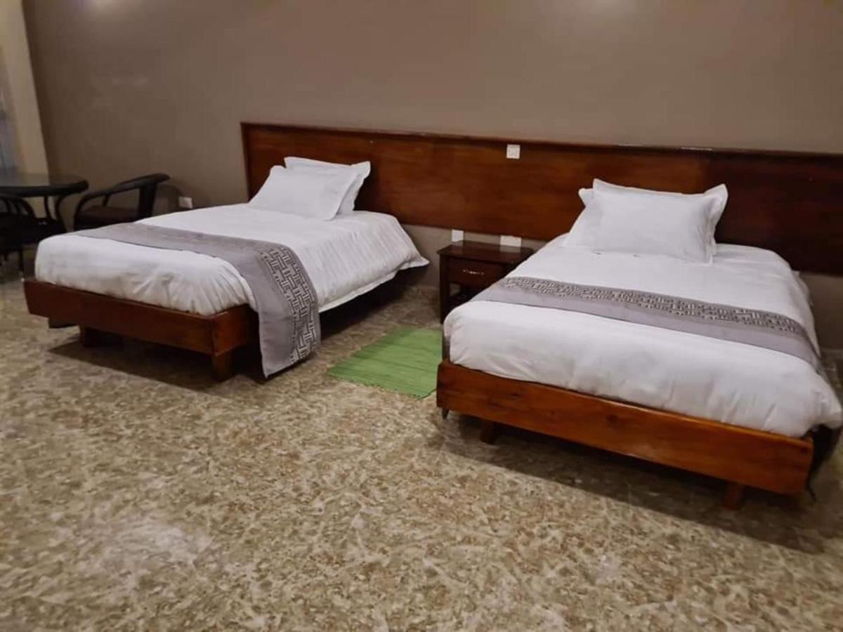 Bunyonyi Overland Resort Kabale Exterior photo