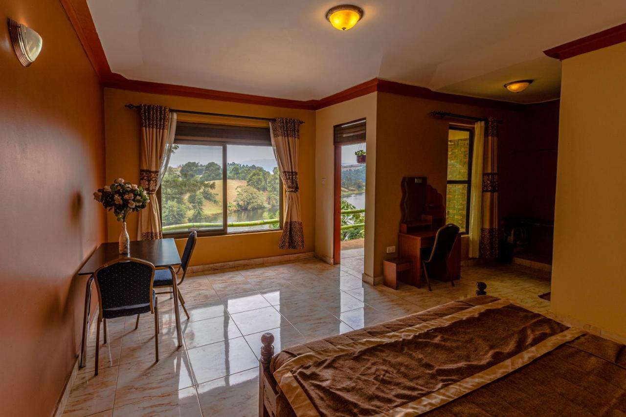 Bunyonyi Overland Resort Kabale Exterior photo